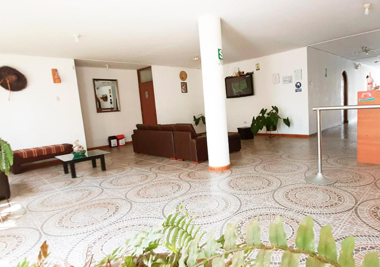Hotel Vinas Del Sol Eterno Чинча-Альта Экстерьер фото